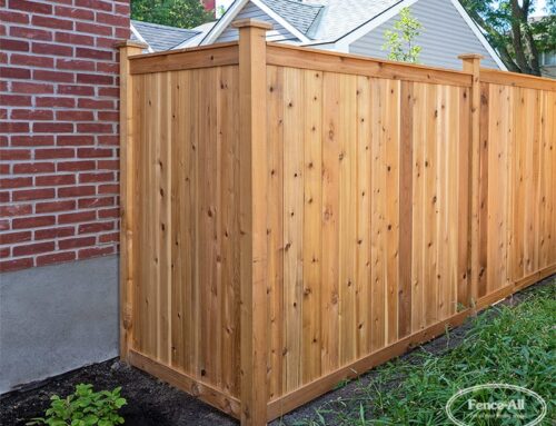 What type of wood fence do you suggest between neighbours?