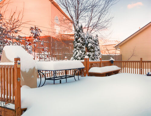 Est-ce que la neige peut faire effondrer une terrasse?