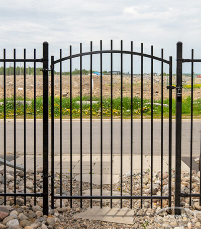 manhattan (convex) iron gate