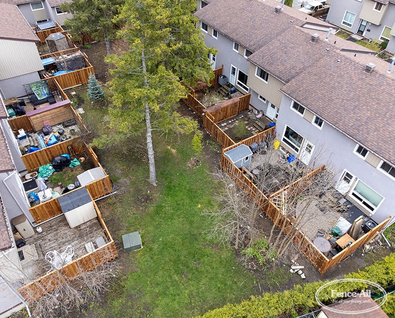 4,000 feet of our popular Jockvale fence for a condominium complex in Ottawa