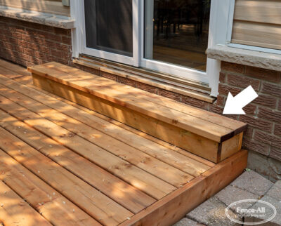 closed wood steps w/single fascia